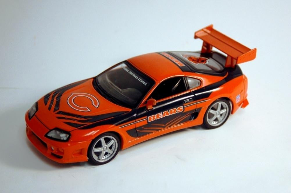 Diecast 1:25 Ertl Toyota Supra - NFL Chicago Bears 2006