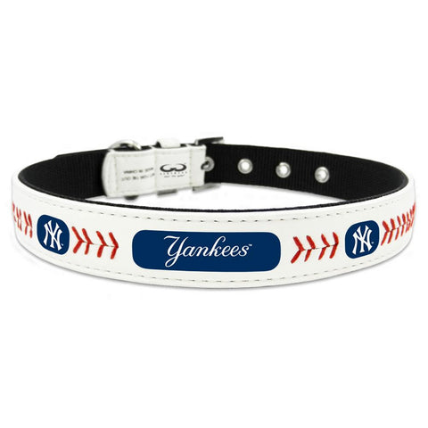 Gamewear Medium Pet Collar - New York Yankees