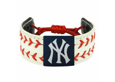 Gamewear 2 Seamer Leather Wristband - New York Yankees